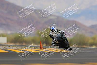 media/Sep-11-2022-SoCal Trackdays (Sun) [[81b7e951af]]/Turn 14 (1130am)/